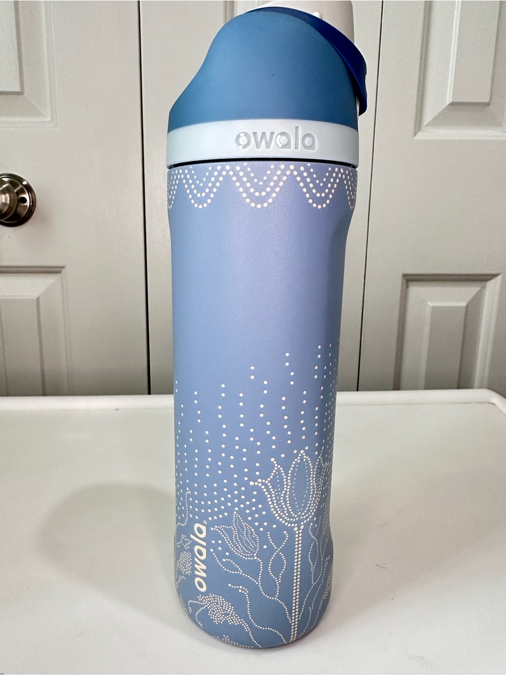 Owala Free Sip Blue Stainless Steel Bottle - Limited Edition Studded Garden 24oz